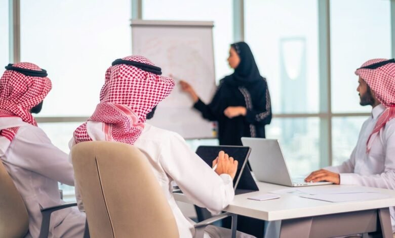 قانون العمل في السعودية للوافدين