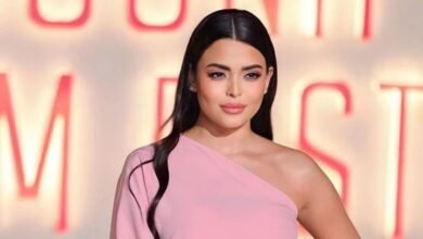 أسماء جلال في فيلم السلم والثعبان