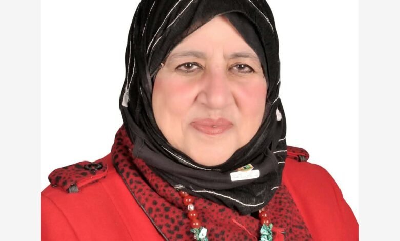 الشاعرة حنان فتحي