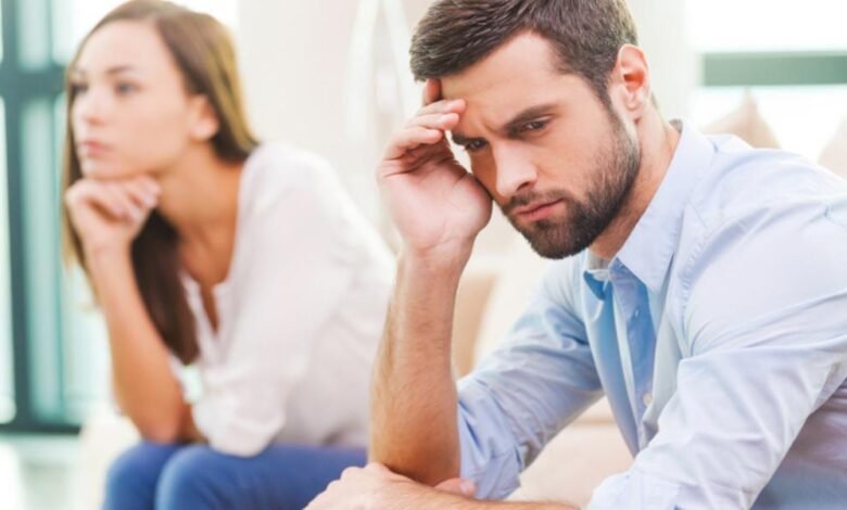 علامات تدل على أن الرجل يحب امرأة أخرى