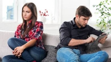 هل الرجل يحب المرأة التي تبتعد؟