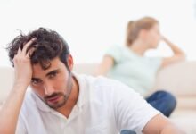 كيف تعرفين أن الرجل نادم بعد الانفصال؟