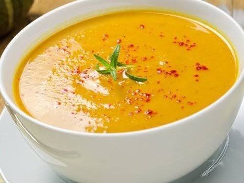 شوربة العدس في الشتاء