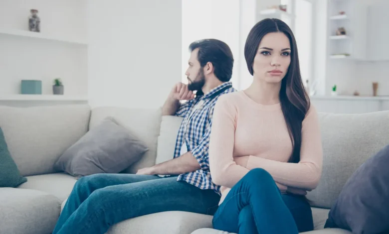 كيف تعرفين أن العلاقة العاطفية انتهت؟