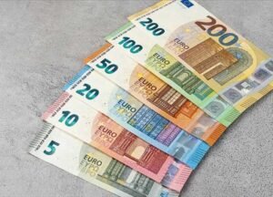 سعر اليورو مقابل الجنيه المصري