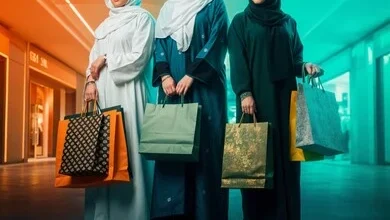 حقائب الشابات السعوديات..