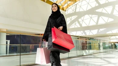 من المول إلى السوق الشعبي